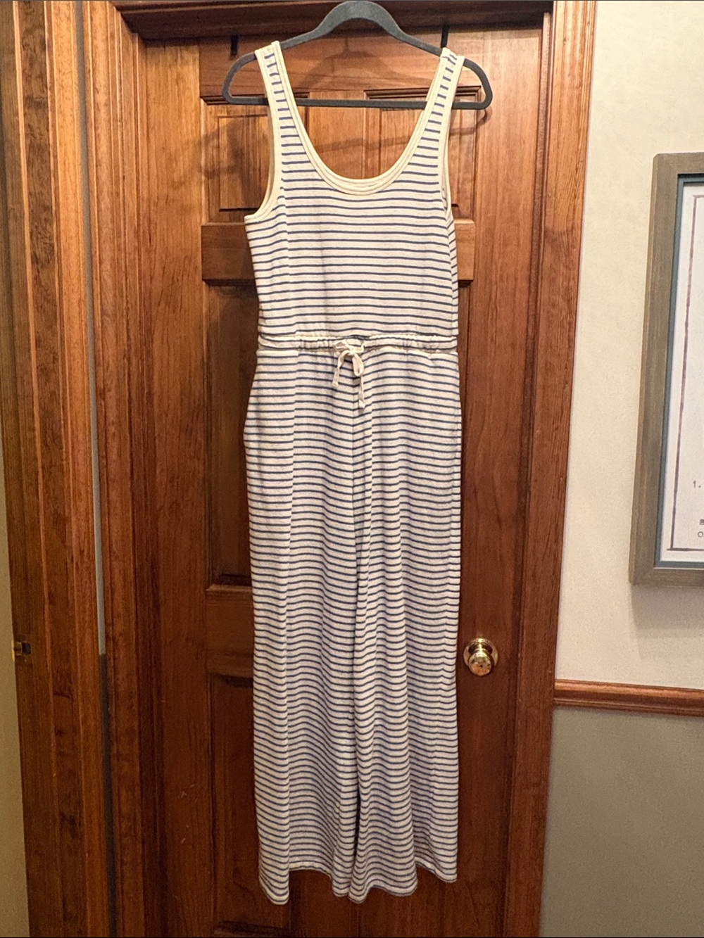 Striped Sleeveless Drawstring  pantsuit - Cream & Navy. Size large